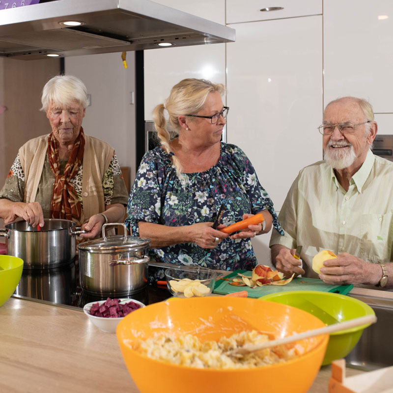 Gemeinschaftsküche der Wohngemeinschaft im Sozialen Zentrum Calden der Werk-Hilfe