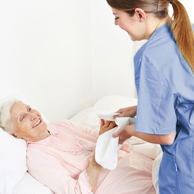 Körperpflege des ambulanten Pflegedienstes der Werk-Hilfe