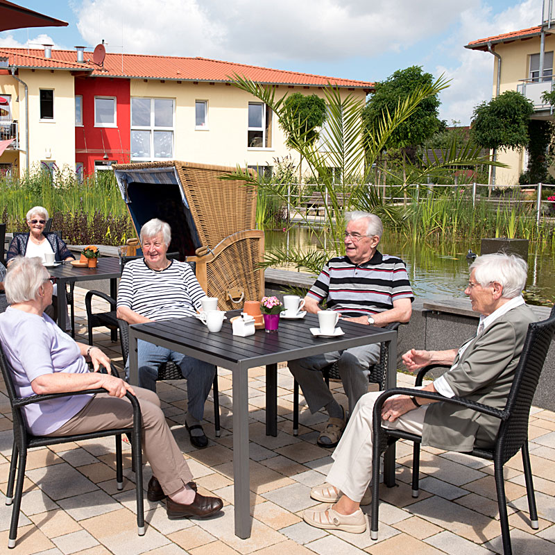 Café am Seerosenteich des Sozialen Zentrums Espenau der Werk-Hilfe