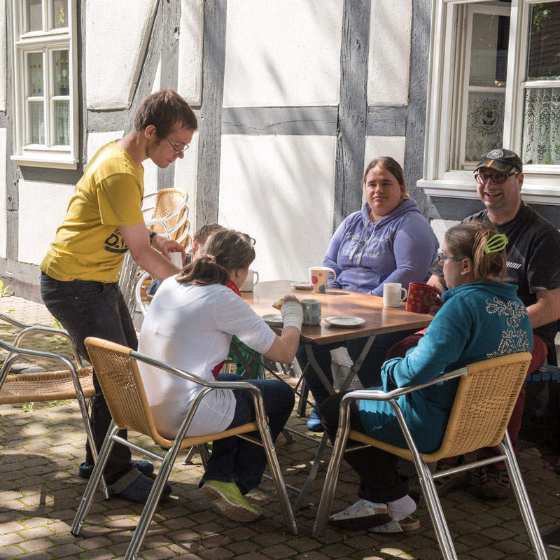 Garten Wohnhaus Heckershausen